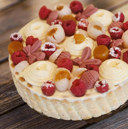 Création de pâtisserie artisanale sur mesure à Huisseau-sur-Mauves, proche de Baccon et Coulmiers.